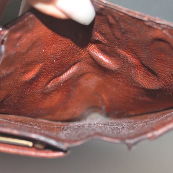 Authentic Louis Vuitton Kiss-lock French Compact Wallet Clutch - Picture 14 of 16